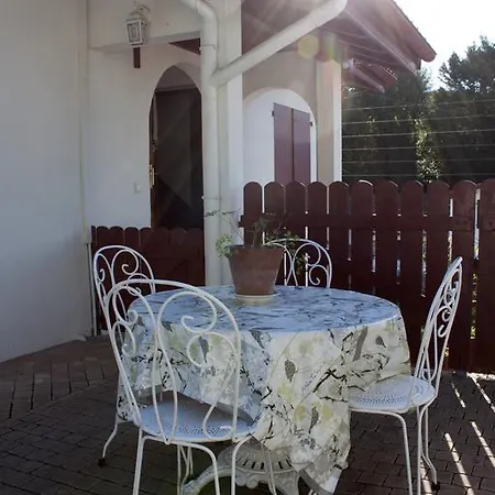 Apartment Elorri Corniche